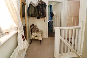 BAYARD AVENUE- click for photo gallery